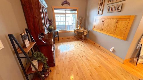 B-6 Alpine Trail Lane, Fernie, BC - Indoor Photo Showing Other Room