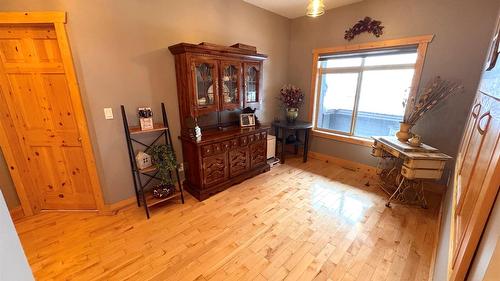 B-6 Alpine Trail Lane, Fernie, BC - Indoor Photo Showing Other Room