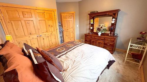B-6 Alpine Trail Lane, Fernie, BC - Indoor Photo Showing Bedroom