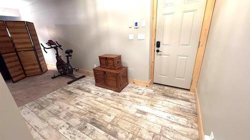 B-6 Alpine Trail Lane, Fernie, BC - Indoor Photo Showing Other Room