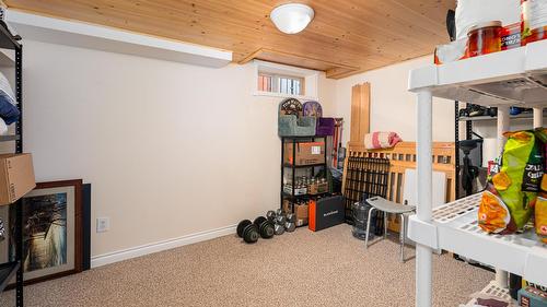 1420 Alder Street, Creston, BC - Indoor