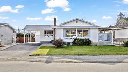 2429 Gosset Road  West Kelowna, BC V4T 1P4