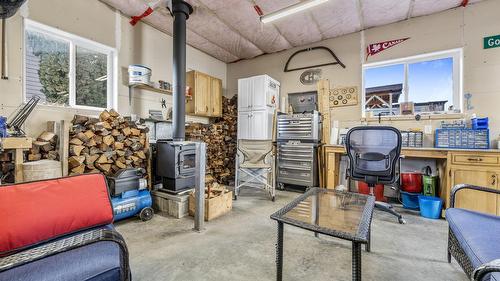 2429 Gosset Road, West Kelowna, BC - Indoor