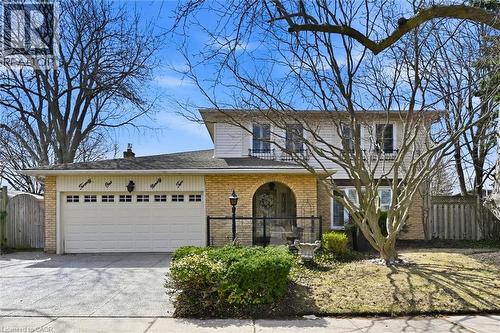 2192 IRELAND Drive  Burlington, ON L7P 3G1