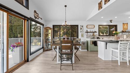 940 Peterman Road, Creston, BC - Indoor Photo Showing Other Room