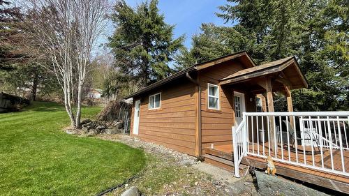 940 Peterman Road, Creston, BC - Outdoor