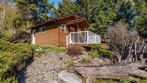 940 Peterman Road, Creston, BC - Outdoor