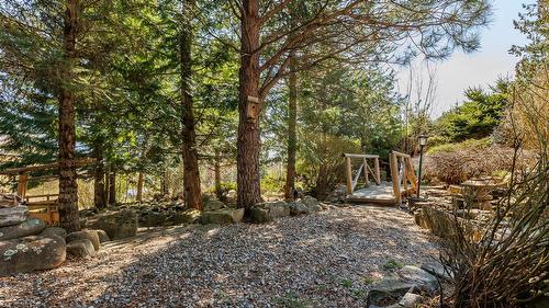 940 Peterman Road, Creston, BC - Outdoor