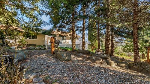 940 Peterman Road, Creston, BC - Outdoor