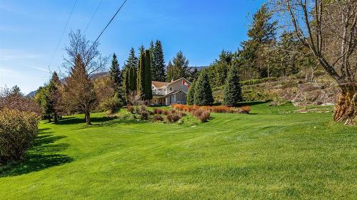 940 Peterman Road, Creston, BC - Outdoor