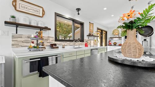 940 Peterman Road, Creston, BC - Indoor