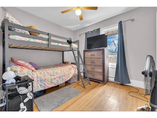 2230 Hall, Windsor, ON 