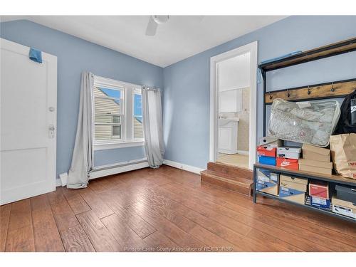 2230 Hall, Windsor, ON 