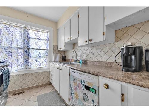 2230 Hall, Windsor, ON 