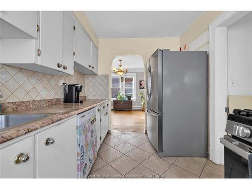 2230 Hall, Windsor, ON 