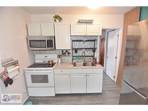 965 Bridge, Windsor, ON 