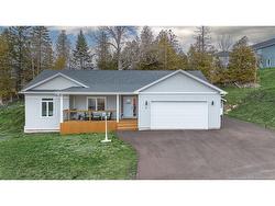 8 Blenheim DR Quispamsis, NB E2G 0L9