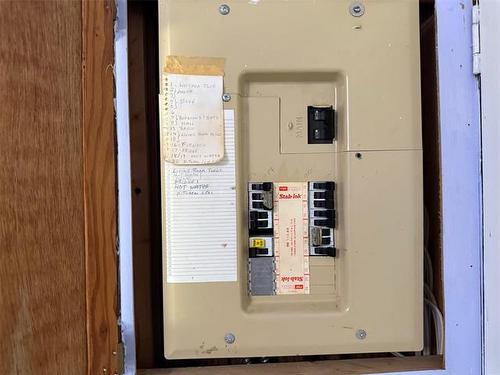 1 Birch Pl, Alexander Rm, MB 