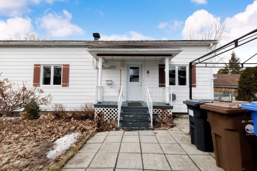 Façade - 13 Rue André, Les Coteaux, QC - Outdoor