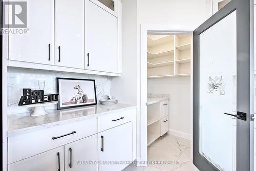 4248 Liberty Cross, London South (South V), ON - Indoor