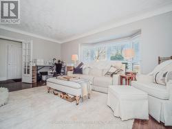 Entrance with French doors open to living room - 