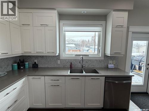 924 11Th Street, Humboldt, SK - Indoor Photo Showing Kitchen