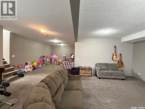 924 11Th Street, Humboldt, SK - Indoor