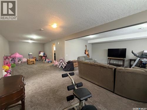924 11Th Street, Humboldt, SK - Indoor