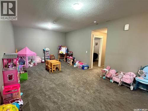 924 11Th Street, Humboldt, SK - Indoor