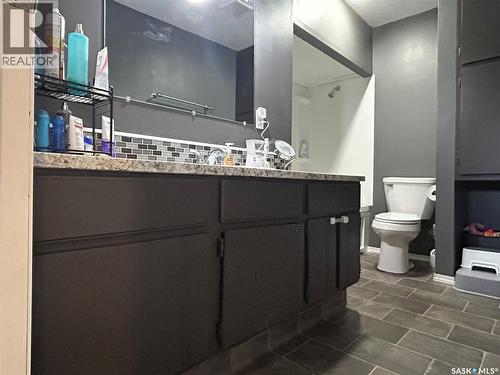 488 Willow Bay, Estevan, SK - Indoor Photo Showing Bathroom