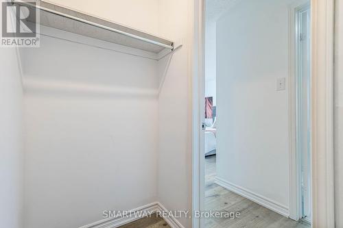 36 Native Landing, Brampton, ON - Indoor