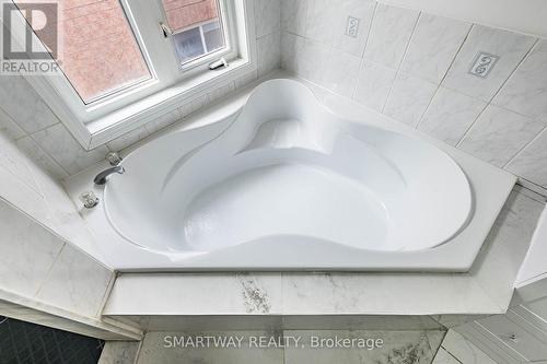 36 Native Landing, Brampton, ON - Indoor Photo Showing Bathroom