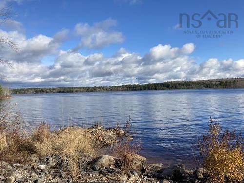 590 Gilberts Lane, Maplewood, NS 