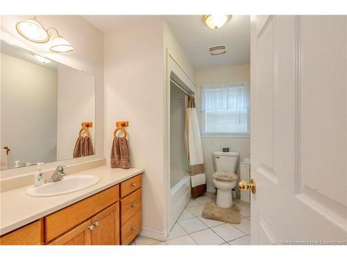 2 Aurora Blvd, Quispamsis, NB 