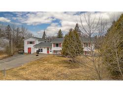49 Swanton DR Quispamsis, NB E2E 4T3