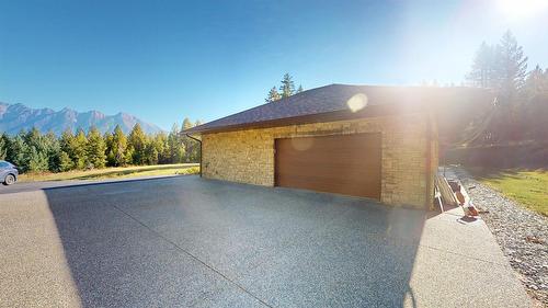 4427 Ferguson Road, Mayook, BC - Outdoor