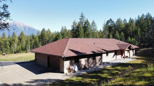 4427 Ferguson Road, Mayook, BC - Outdoor