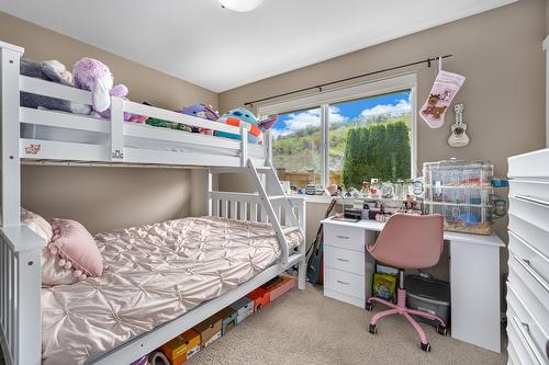2007 Saddleback Drive, Kamloops, BC - Indoor Photo Showing Bedroom