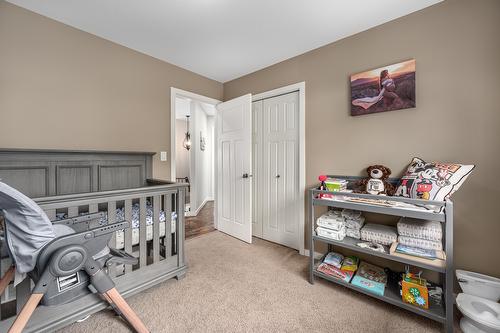 2007 Saddleback Drive, Kamloops, BC - Indoor Photo Showing Bedroom