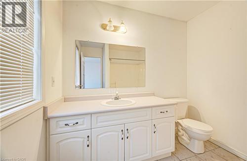 93 Edgemere Drive, Cambridge, ON - Indoor Photo Showing Bathroom