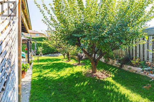19 Glenhaven Court, Hamilton, ON - Outdoor