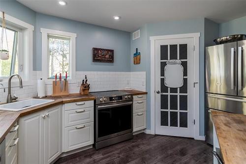 8 Billy Goat Dr, Alexander, MB 