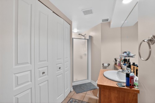 Bathroom - 1503-301 Ch. Du Club-Marin, Montréal (Verdun/Île-Des-Soeurs), QC - Indoor Photo Showing Bathroom