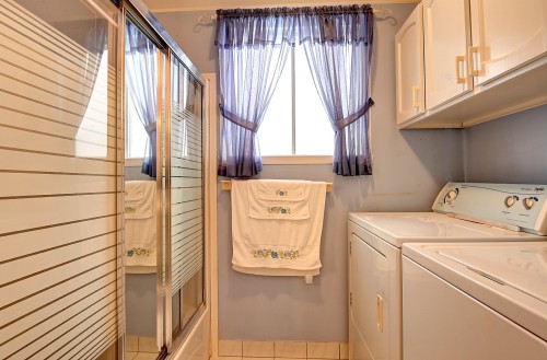 Salle de bains - 3128 9E Avenue, Rawdon, QC - Indoor Photo Showing Laundry Room