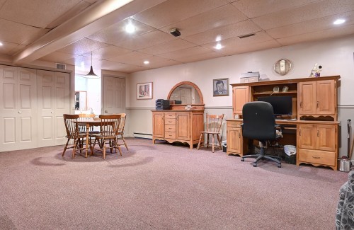 Salle familiale - 3128 9E Avenue, Rawdon, QC - Indoor Photo Showing Office