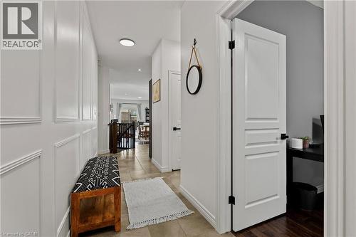 292 Keystone Crescent, Hamilton, ON - Indoor Photo Showing Other Room