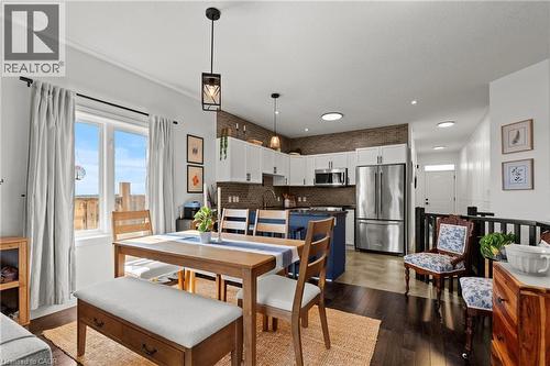 292 Keystone Crescent, Hamilton, ON - Indoor Photo Showing Other Room