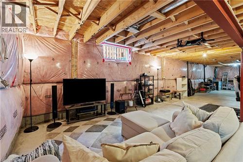 292 Keystone Crescent, Hamilton, ON - Indoor Photo Showing Basement