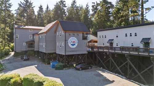 19-1002 Peninsula Rd, Ucluelet, BC - Outdoor