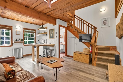19-1002 Peninsula Rd, Ucluelet, BC - Indoor